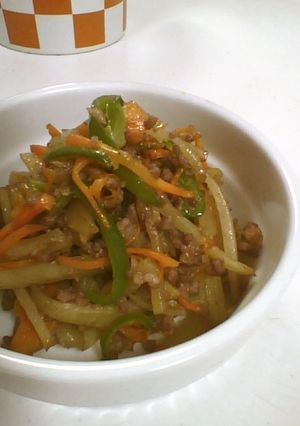 三色野菜と挽肉の焦がし醤油炒め-レシピのメイン写真
