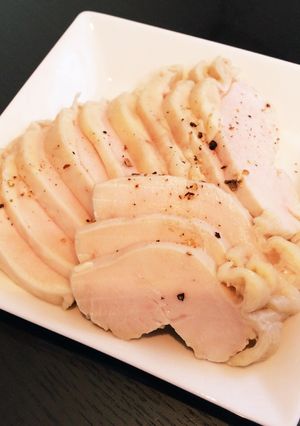 鶏胸肉をしっとり柔らかく♪絶品☆鶏ハム☆-レシピのメイン写真