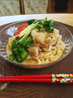 茹でて混ぜるだけ!冷しゃぶうどん-レシピのメイン写真