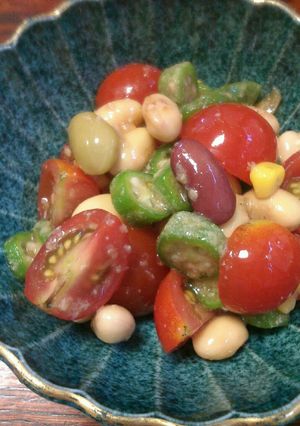 栄養満点！ミックスビーンズの夏野菜サラダ-レシピのメイン写真