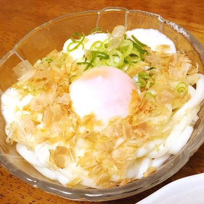 温玉うどん様 温玉ぶっかけうどん by みやけ食品 【クックパッド】 簡単