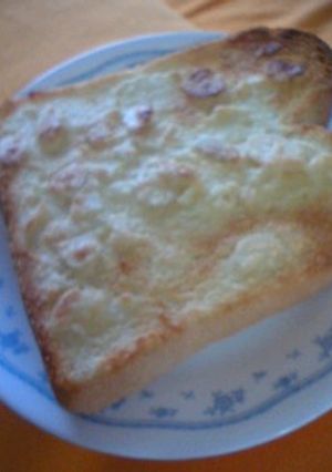 朝食にピッタリ☆アーモンドトースト-レシピのメイン写真