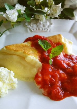 オムレツ風ふわしゅわクリーミーパンケーキ-レシピのメイン写真