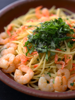天然だしパックで作る 海老と大葉のパスタ-レシピのメイン写真