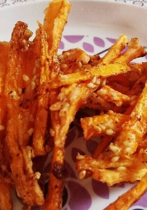 お箸が止まらない♪にんじんのパリパリ揚げ-レシピのメイン写真