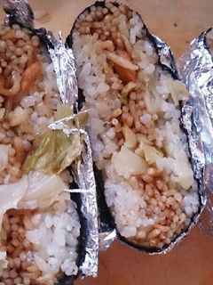 焼きそばおにぎらず-レシピのメイン写真