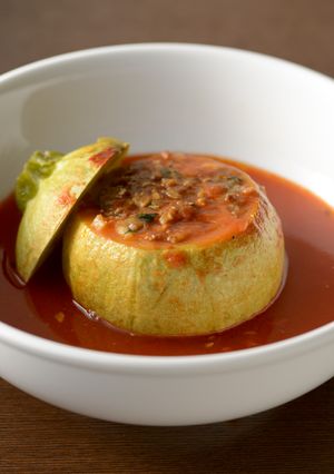 丸ズッキーニのチーズ＆肉詰めトマトスープ-レシピのメイン写真
