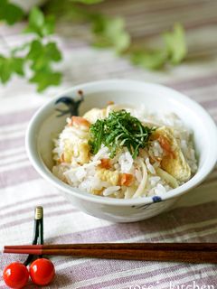 新生姜と梅の炊き込みごはん-レシピのメイン写真
