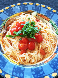 超簡単☆トマトとバジルの冷製そうめん-レシピのメイン写真