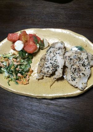 簡単ヘルシー！鶏胸肉のスパイシー焼き-レシピのメイン写真