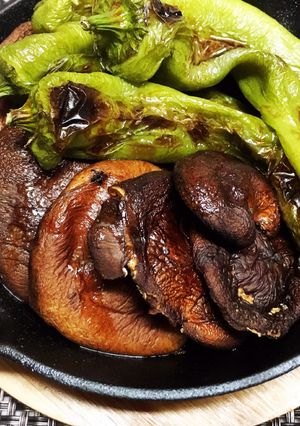 簡単！椎茸とシシトウのバター醤油-レシピのメイン写真