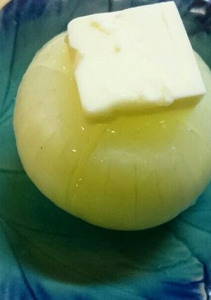 玉ねぎ丸ごと電子レンジでうんまい！-レシピのメイン写真