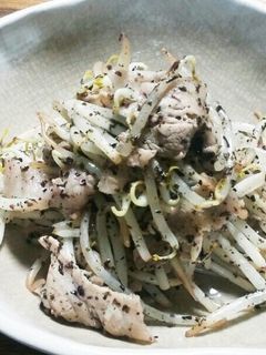豚肉とモヤシの♡ゆかり炒め-レシピのメイン写真