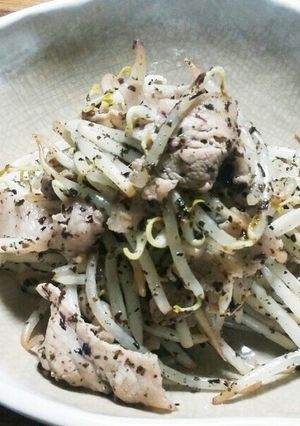 豚肉とモヤシの♡ゆかり炒め-レシピのメイン写真