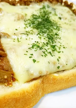 キヌア肉味噌の簡単ピザトースト♪-レシピのメイン写真