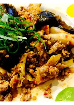 茄子とシメジ・ひき肉甘辛キムチ炒め-レシピのメイン写真