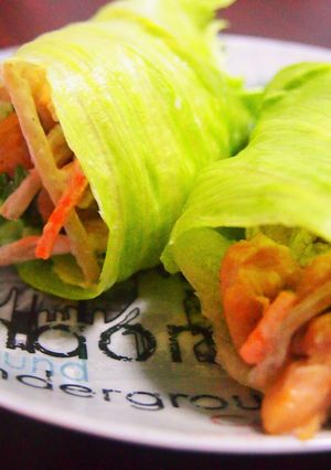 細切りチキンとごぼうサラダのレタス巻き-レシピのメイン写真