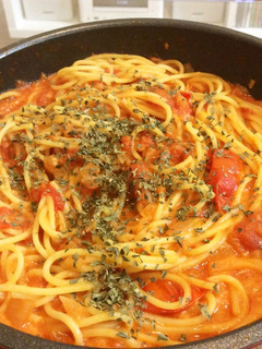 簡単!トマトとたっぷりチーズのパスタ-レシピのメイン写真