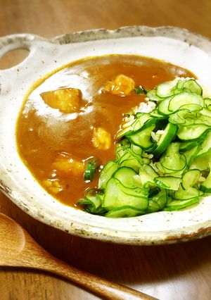カレーライスに塩もみ胡瓜-レシピのメイン写真