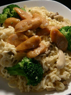 インスタントラーメンかるぼなーら-レシピのメイン写真