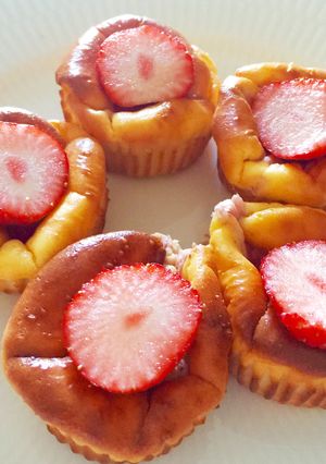 糖質オフ いちごクリチのマフィン-レシピのメイン写真