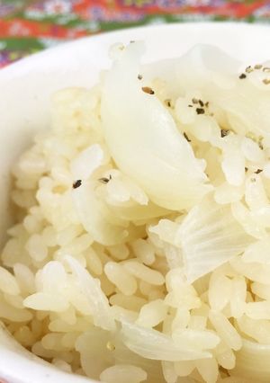 玉ねぎの炊込みご飯-レシピのメイン写真