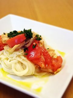 ツナとトマトのそうめん(カッペリーニ風)-レシピのメイン写真