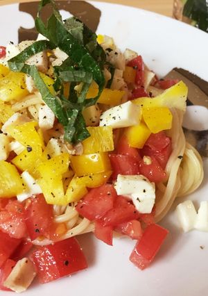 夏ベジとモッツアレラの彩り冷製パスタ-レシピのメイン写真