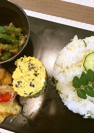 リンゴ酢で円やか茗荷とキュウリの混ぜ寿司-レシピのメイン写真