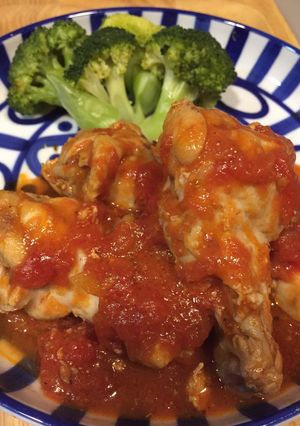 簡単煮込み料理！チキンのトマト煮-レシピのメイン写真