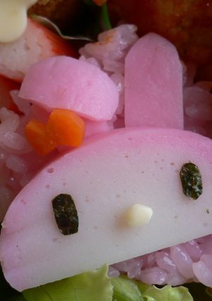 蒲鉾で簡単マイメロキャラ弁-レシピのメイン写真