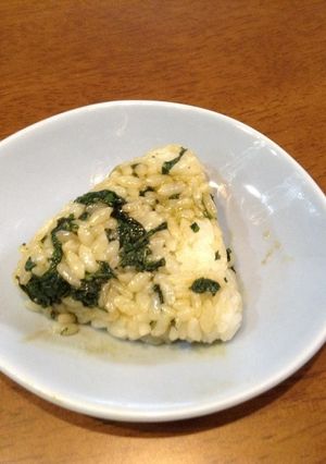 緑茶青じそふりかけで作るおにぎり♪-レシピのメイン写真