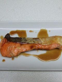 ひと味違った鮭!今日は照り焼きで。-レシピのメイン写真