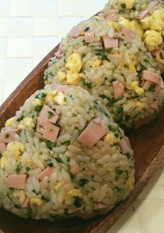 簡単♡魚肉ソーセージといり卵のおにぎり♡-レシピのメイン写真