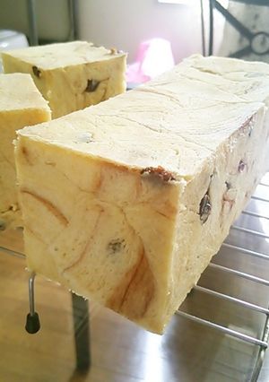 ヘルシー☆デニッシュ風食パン-レシピのメイン写真