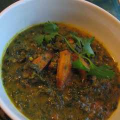 รูปของ ほうれん草とパニールのインドカレー