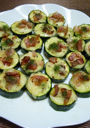 簡単！ズッキーニのチーズ焼き-レシピのメイン写真