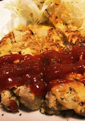 人気No.1☆オーナー直伝豚肉のピカタ-レシピのメイン写真