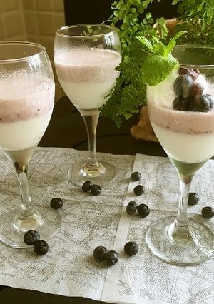 ニ層のブルーベリムースと濃厚ミルクゼリー-レシピのメイン写真