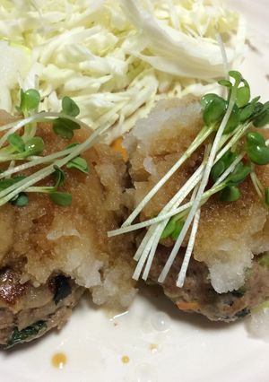 たっぷりさっぱり!おろしポン酢ハンバーグ-レシピのメイン写真