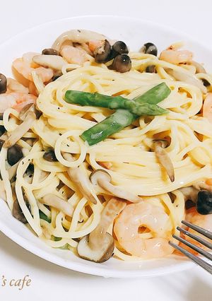 簡単クリームパスタ-レシピのメイン写真