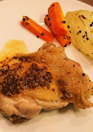マスタードソースで頂く鶏モモ肉のソテー♪-レシピのメイン写真