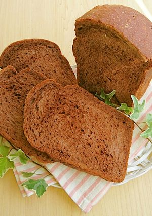 ＨＢ使用★チアシードの入ったココア食パン-レシピのメイン写真