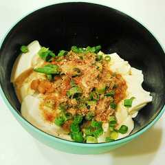 รูปของ 食欲ナシでも簡単これだけ☆納豆とうふ丼