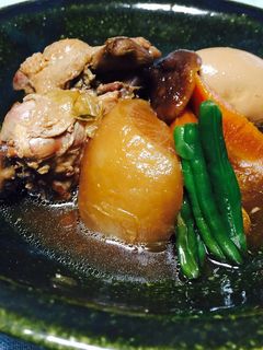 酢を使って柔らか手羽元と大根のさっぱり煮-レシピのメイン写真