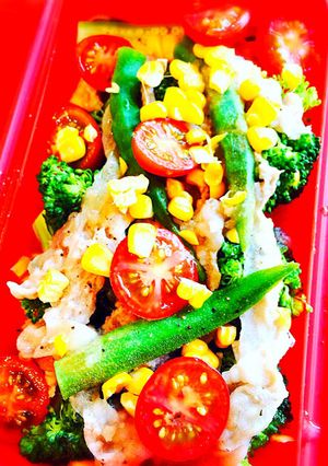彩野菜と豚ロースの塩レモン蒸し-レシピのメイン写真