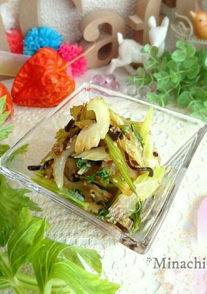 レンジで簡単!!美味しい❤セロリのナムル-レシピのメイン写真