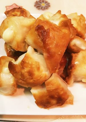 ワンタンの皮で簡単☆ちくわチーズ包み☆-レシピのメイン写真