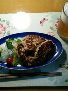 鳥挽き肉で作るギョーザバーグ-レシピのメイン写真