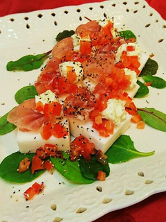 ゆず胡椒チーズと生ハムのはんぺんサラダ♪-レシピのメイン写真